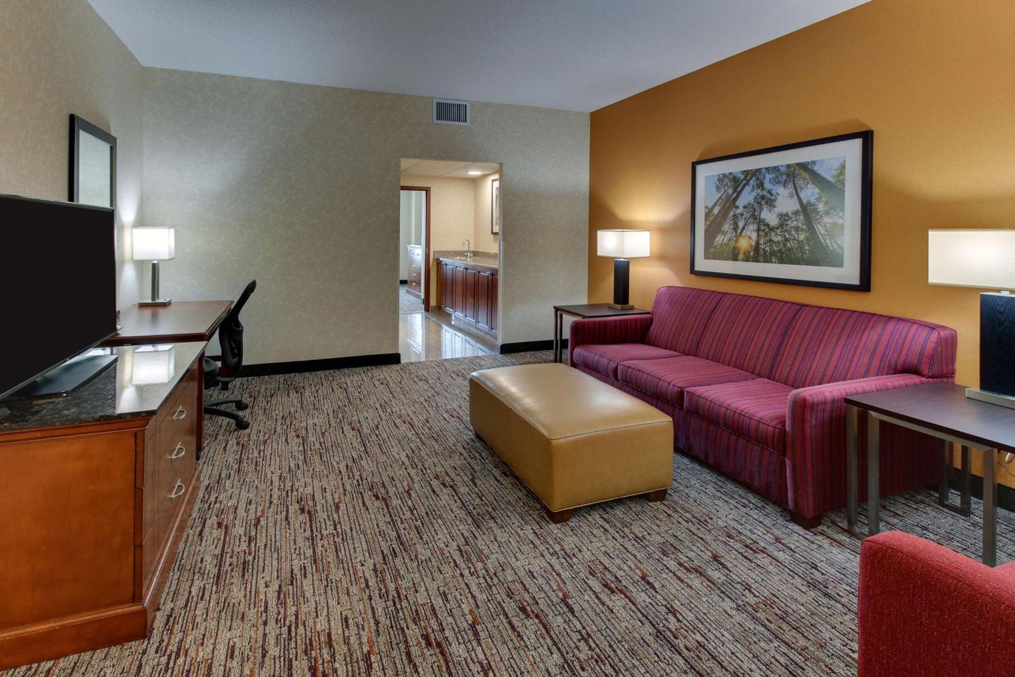 Drury Inn & Suites מרידיאן מראה חיצוני תמונה