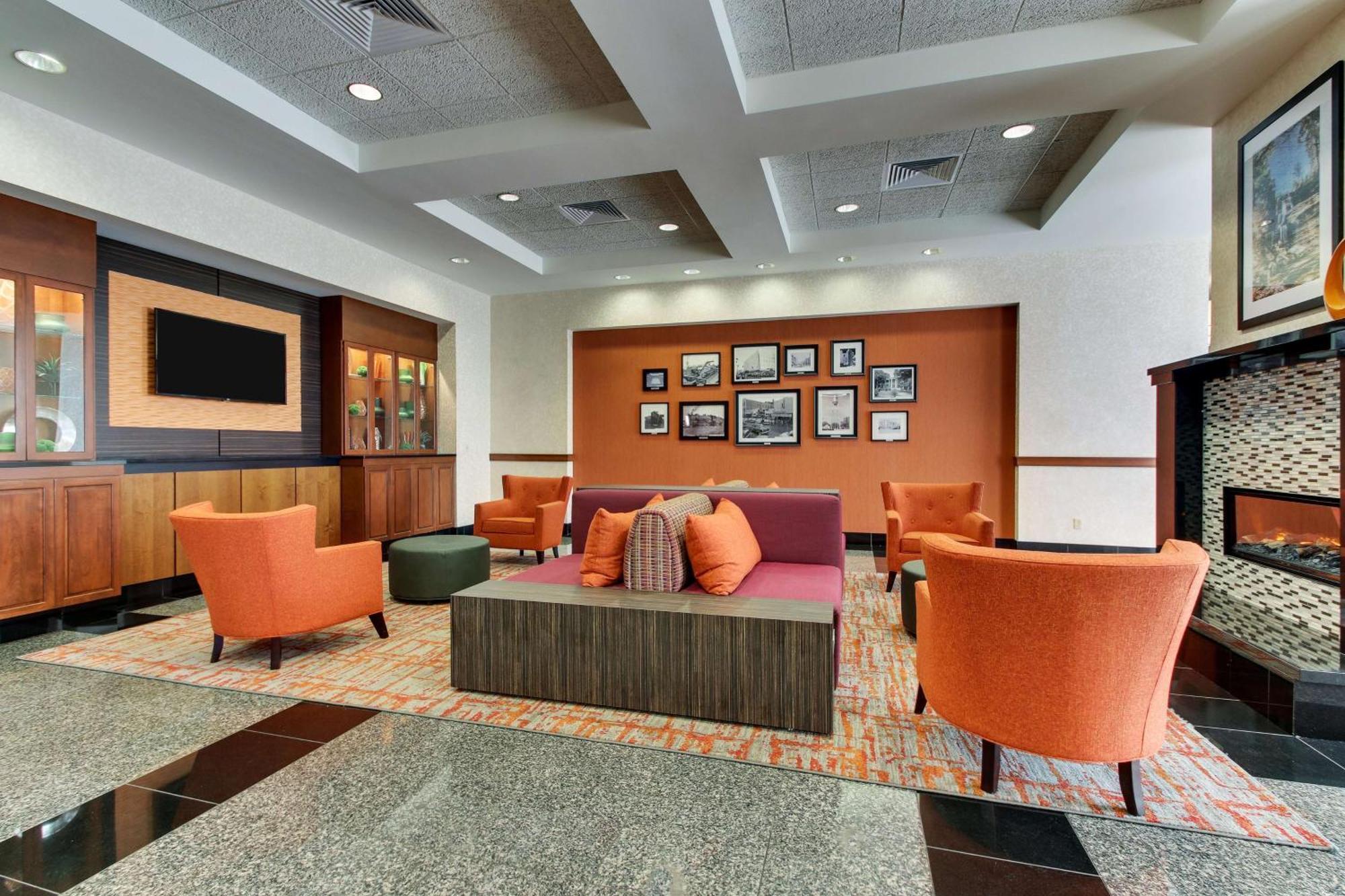 Drury Inn & Suites מרידיאן מראה חיצוני תמונה